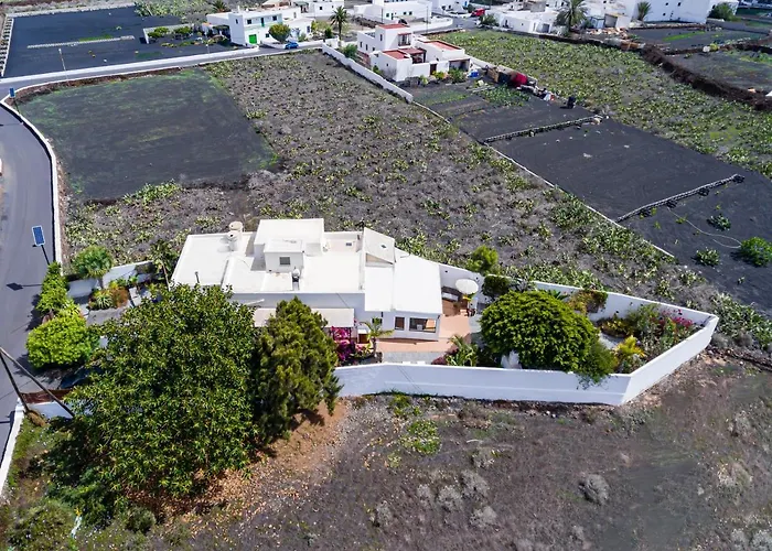 Botanico Garden Daire Guatiza